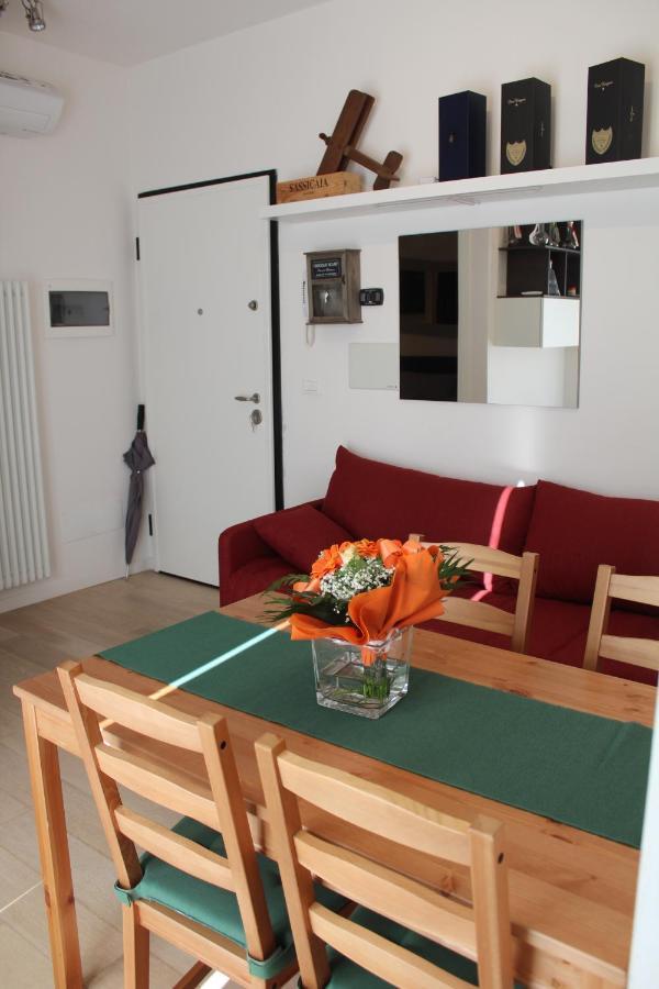 Little Secret Apartment By Wonderful Italy Bologna Exterior photo
